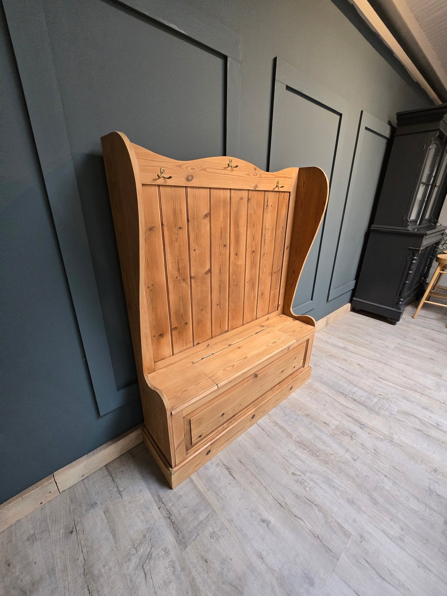 Antique pine settle / monks bench with storage for shoes etc